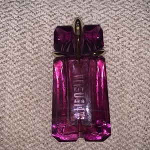 Alien perfume Thierry mugler
